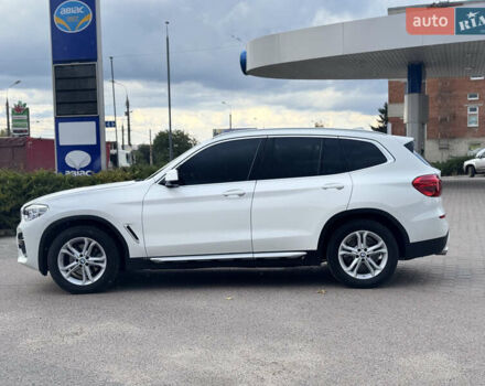 Белый БМВ Х3, объемом двигателя 2 л и пробегом 70 тыс. км за 28500 $, фото 2 на Automoto.ua