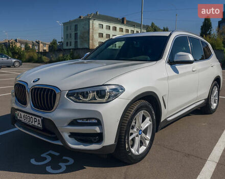 Белый БМВ Х3, объемом двигателя 2 л и пробегом 93 тыс. км за 31999 $, фото 4 на Automoto.ua