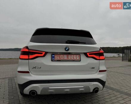 Білий БМВ Х3, об'ємом двигуна 2 л та пробігом 198 тис. км за 20800 $, фото 3 на Automoto.ua