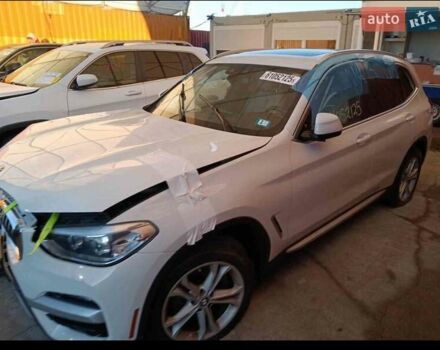 Білий БМВ Х3, об'ємом двигуна 2 л та пробігом 67 тис. км за 19800 $, фото 2 на Automoto.ua