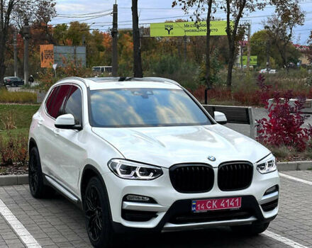 Белый БМВ Х3, объемом двигателя 2 л и пробегом 115 тыс. км за 30500 $, фото 3 на Automoto.ua