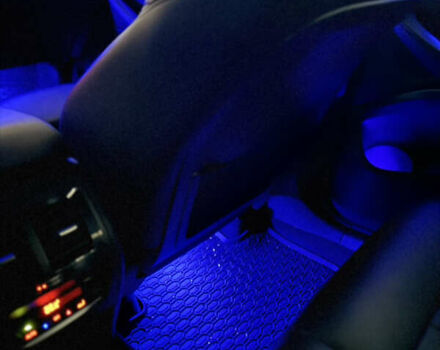 Білий БМВ Х3, об'ємом двигуна 2 л та пробігом 115 тис. км за 28500 $, фото 23 на Automoto.ua