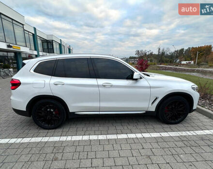 Белый БМВ Х3, объемом двигателя 2 л и пробегом 115 тыс. км за 30500 $, фото 8 на Automoto.ua