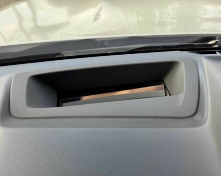 Белый БМВ Х3, объемом двигателя 2 л и пробегом 90 тыс. км за 28000 $, фото 18 на Automoto.ua