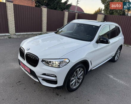 Білий БМВ Х3, об'ємом двигуна 2 л та пробігом 180 тис. км за 24700 $, фото 1 на Automoto.ua