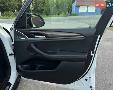 Білий БМВ Х3, об'ємом двигуна 2 л та пробігом 180 тис. км за 24700 $, фото 60 на Automoto.ua