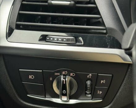 Белый БМВ Х3, объемом двигателя 2 л и пробегом 82 тыс. км за 27000 $, фото 20 на Automoto.ua