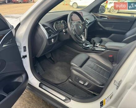 Белый БМВ Х3, объемом двигателя 2 л и пробегом 105 тыс. км за 24500 $, фото 10 на Automoto.ua