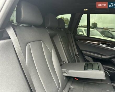 Белый БМВ Х3, объемом двигателя 2 л и пробегом 81 тыс. км за 26500 $, фото 56 на Automoto.ua