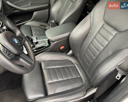 Белый БМВ Х3, объемом двигателя 2 л и пробегом 53 тыс. км за 35800 $, фото 19 на Automoto.ua