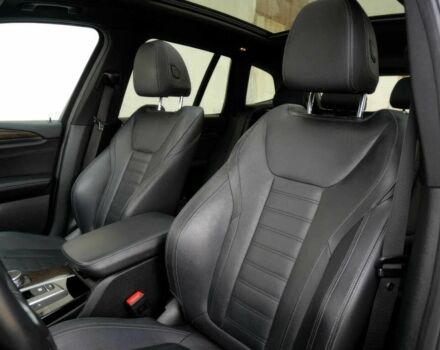 Белый БМВ Х3, объемом двигателя 2 л и пробегом 30 тыс. км за 13500 $, фото 11 на Automoto.ua