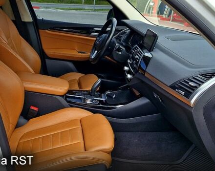 Білий БМВ Х3, об'ємом двигуна 2 л та пробігом 138 тис. км за 29999 $, фото 5 на Automoto.ua