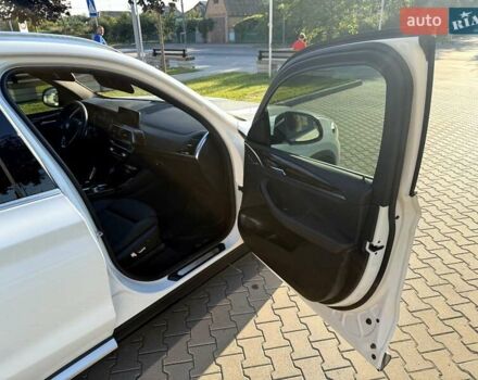 Белый БМВ Х3, объемом двигателя 2 л и пробегом 82 тыс. км за 26000 $, фото 25 на Automoto.ua