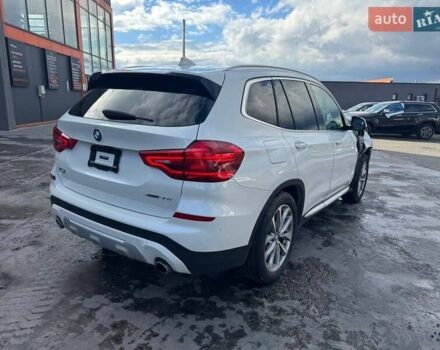 Белый БМВ Х3, объемом двигателя 2 л и пробегом 105 тыс. км за 24500 $, фото 5 на Automoto.ua