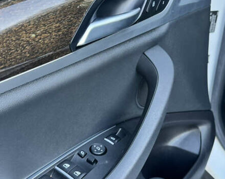 Білий БМВ Х3, об'ємом двигуна 2 л та пробігом 186 тис. км за 23000 $, фото 15 на Automoto.ua