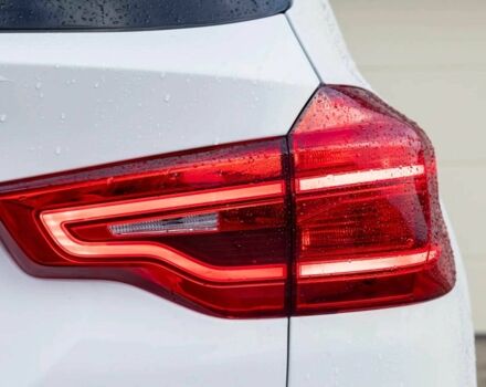 Белый БМВ Х3, объемом двигателя 0 л и пробегом 72 тыс. км за 21000 $, фото 11 на Automoto.ua