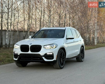 Белый БМВ Х3, объемом двигателя 2 л и пробегом 178 тыс. км за 21999 $, фото 1 на Automoto.ua