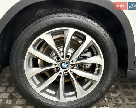 Белый БМВ Х3, объемом двигателя 2 л и пробегом 48 тыс. км за 33500 $, фото 15 на Automoto.ua