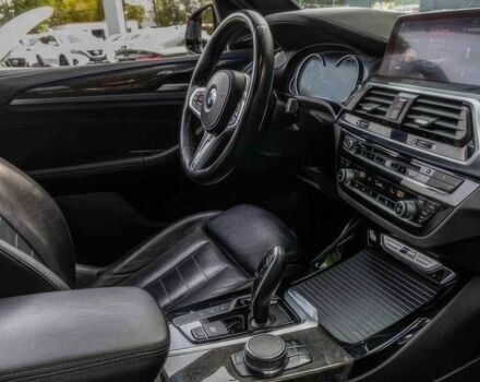 Белый БМВ Х3, объемом двигателя 3 л и пробегом 44 тыс. км за 11800 $, фото 7 на Automoto.ua