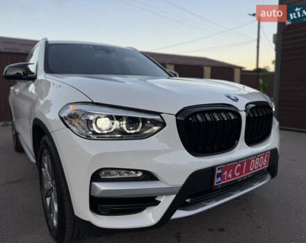 Білий БМВ Х3, об'ємом двигуна 2 л та пробігом 180 тис. км за 24700 $, фото 3 на Automoto.ua