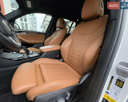Белый БМВ Х3, объемом двигателя 2 л и пробегом 48 тыс. км за 33500 $, фото 52 на Automoto.ua