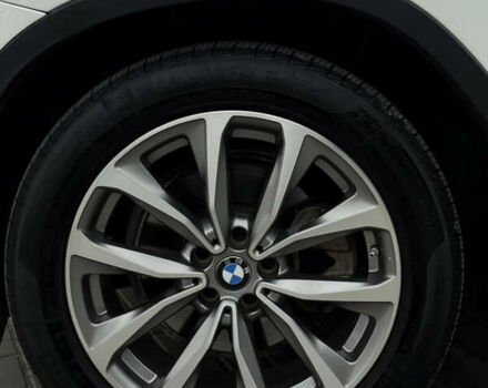 Білий БМВ Х3, об'ємом двигуна 2 л та пробігом 198 тис. км за 20800 $, фото 17 на Automoto.ua