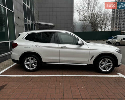 Белый БМВ Х3, объемом двигателя 2 л и пробегом 82 тыс. км за 27000 $, фото 3 на Automoto.ua