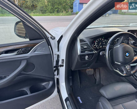 Білий БМВ Х3, об'ємом двигуна 2 л та пробігом 180 тис. км за 24700 $, фото 34 на Automoto.ua
