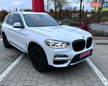 Белый БМВ Х3, объемом двигателя 2 л и пробегом 115 тыс. км за 30500 $, фото 10 на Automoto.ua
