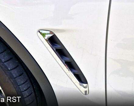 Білий БМВ Х3, об'ємом двигуна 2 л та пробігом 138 тис. км за 29999 $, фото 3 на Automoto.ua