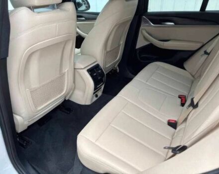 Белый БМВ Х3, объемом двигателя 2 л и пробегом 58 тыс. км за 11000 $, фото 16 на Automoto.ua