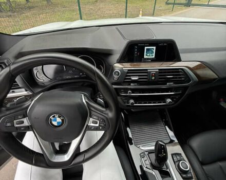 Білий БМВ Х3, об'ємом двигуна 2 л та пробігом 198 тис. км за 20800 $, фото 5 на Automoto.ua