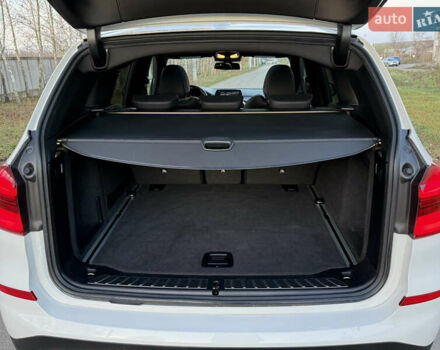 Белый БМВ Х3, объемом двигателя 2 л и пробегом 178 тыс. км за 21999 $, фото 25 на Automoto.ua