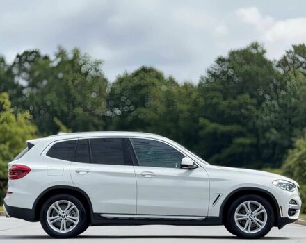 Білий БМВ Х3, об'ємом двигуна 2 л та пробігом 30 тис. км за 15000 $, фото 7 на Automoto.ua