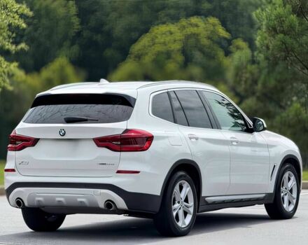 Білий БМВ Х3, об'ємом двигуна 2 л та пробігом 30 тис. км за 15000 $, фото 4 на Automoto.ua