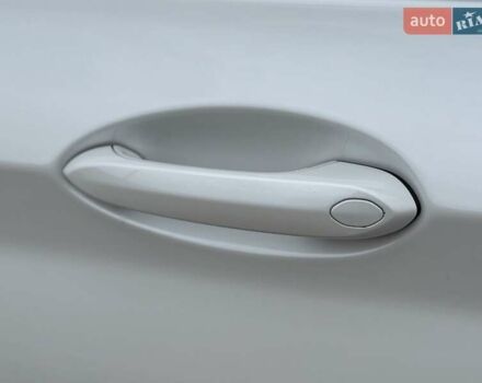 Білий БМВ Х3, об'ємом двигуна 2 л та пробігом 73 тис. км за 41900 $, фото 19 на Automoto.ua