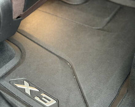 Білий БМВ Х3, об'ємом двигуна 3 л та пробігом 64 тис. км за 39999 $, фото 17 на Automoto.ua