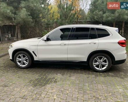 Белый БМВ Х3, объемом двигателя 2 л и пробегом 38 тыс. км за 41500 $, фото 7 на Automoto.ua