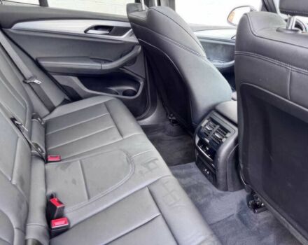 Белый БМВ Х3, объемом двигателя 2 л и пробегом 45 тыс. км за 10100 $, фото 9 на Automoto.ua