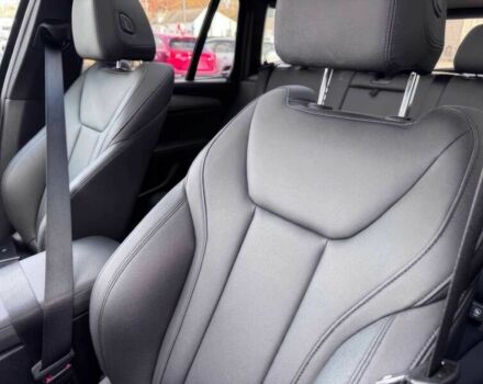 Белый БМВ Х3, объемом двигателя 2 л и пробегом 45 тыс. км за 10100 $, фото 8 на Automoto.ua