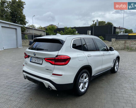 Белый БМВ Х3, объемом двигателя 2 л и пробегом 61 тыс. км за 23800 $, фото 4 на Automoto.ua