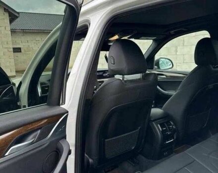 Белый БМВ Х3, объемом двигателя 2 л и пробегом 85 тыс. км за 23500 $, фото 5 на Automoto.ua