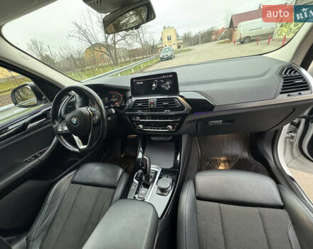 Белый БМВ Х3, объемом двигателя 3 л и пробегом 147 тыс. км за 34500 $, фото 33 на Automoto.ua