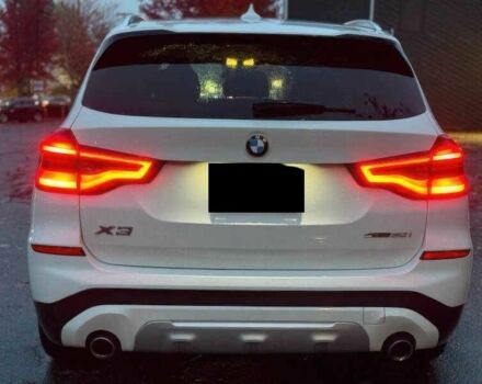 Білий БМВ Х3, об'ємом двигуна 2 л та пробігом 56 тис. км за 11000 $, фото 6 на Automoto.ua