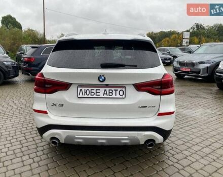 Белый БМВ Х3, объемом двигателя 2 л и пробегом 68 тыс. км за 29900 $, фото 5 на Automoto.ua