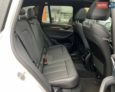 Белый БМВ Х3, объемом двигателя 2 л и пробегом 68 тыс. км за 29900 $, фото 23 на Automoto.ua