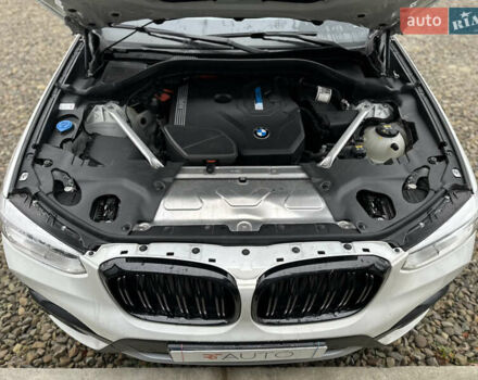 Білий БМВ Х3, об'ємом двигуна 2 л та пробігом 39 тис. км за 41500 $, фото 9 на Automoto.ua