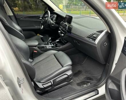 Белый БМВ Х3, объемом двигателя 3 л и пробегом 147 тыс. км за 34900 $, фото 15 на Automoto.ua