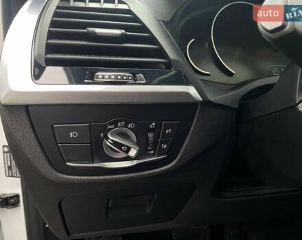 Белый БМВ Х3, объемом двигателя 2 л и пробегом 68 тыс. км за 29900 $, фото 11 на Automoto.ua