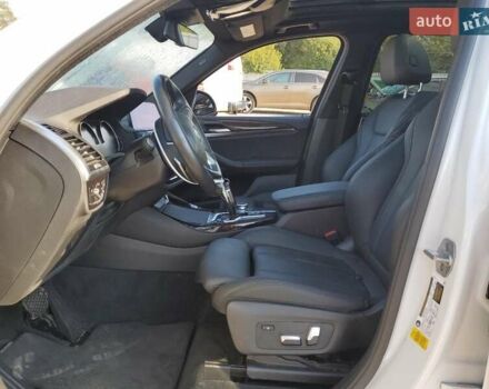Белый БМВ Х3, объемом двигателя 2 л и пробегом 122 тыс. км за 14250 $, фото 6 на Automoto.ua